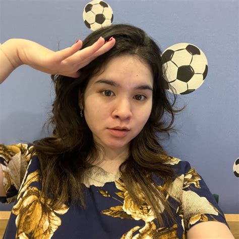 Danh tính gây tò mò của cô gái đối đầu Thái Công đang hot