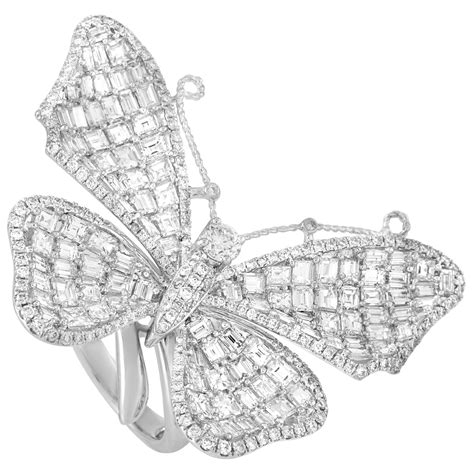 Lb Exclusive 18 Karat White Gold 755 Carat Diamond Butterfly Ring At 1stdibs