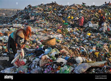 In Sylhet, Bangladesh. 03rd Jan, 2023. Workers are working in Toxic ...