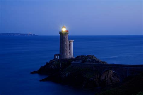 Cretsiz Deniz Feneri Ve Deniz Foto Raf Pixabay