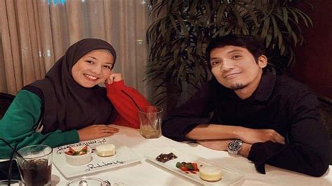 Perjalanan Kisah Cinta Desta Dan Natasha Rizky Awalnya Tak Direstui