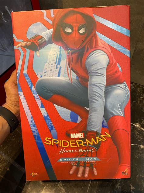 Hot Toys Spiderman Homemade Suit On Carousell