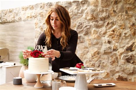 Bake A Naked Cake For Your Sweetie This Valentine S Day