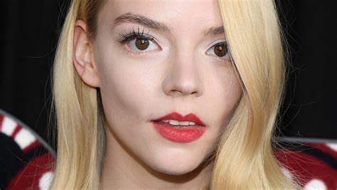 Anya Taylor-Joys Net Worth: The Queens Gambit Star Makes Less Than