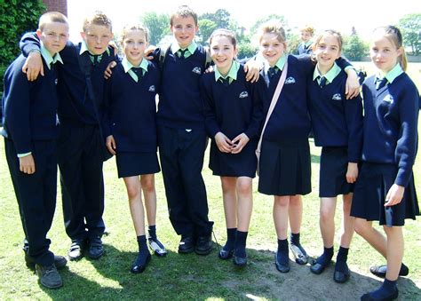 Uniforms School Uniforme Scolaire En Anglais