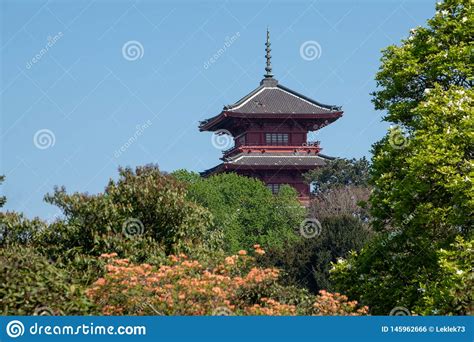 Japo Czyk Pagoda W Ziemiach Kasztel Laeken Lub Wierza Bruksela Dom