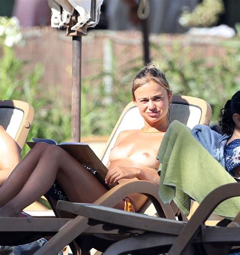Lady Amelia Windsor The Fappening Nude 63 Photos The Fappening