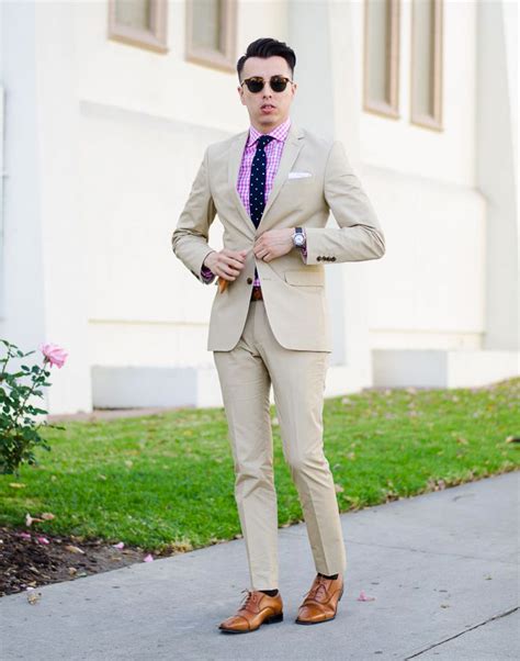 Beige Suit Color Combinations with Shirt and Tie – MENSWEARR