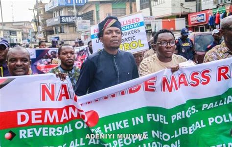 Nigéria Capitalista Ou Socialista - El Congreso Laboral de Nigeria suspende una protesta nacional de dos ...