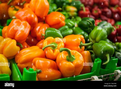 Greeen And Orange Hi Res Stock Photography And Images Alamy