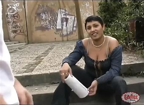 Vidéos porno gratuites MILF Aux Cheveux Courts xHamster