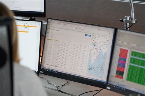 A Detailed Guide To Interpreting The Visual Displays And Course Indicators On A Standard Hsi Delphi Flight System 1