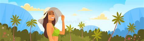 Mujer Bronceada En Bikini Sobre Forest Background Tropical Sombrero Atractivo Del Desgaste De