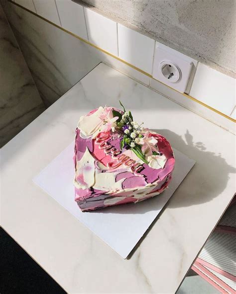 Babe s Bakery в Instagram Торт в форме сердечка что может быть милее Отличный способ