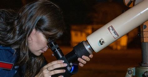 Stelle Nude Svelano I Segreti Delle Esplosioni Celesti