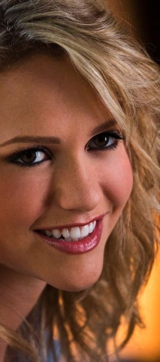 X Blonde Face Smile X Resolution Wallpaper Hd Girls K Wallpapers Images Photos