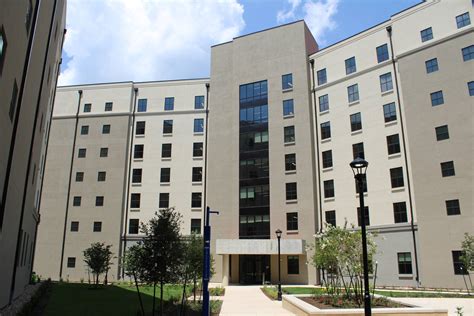 Alamito Hall Housing And Residential Life Texas State University