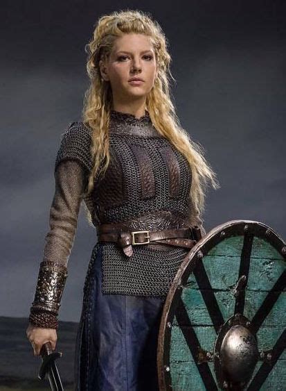 Vikings Lagertha Actress : A Mother's Day Celebration Of Our Favorite ...