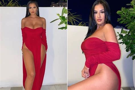 Plus Size Model Introduces Racy Micro Swimsuit As She Admits I Feel Naked Daily Star