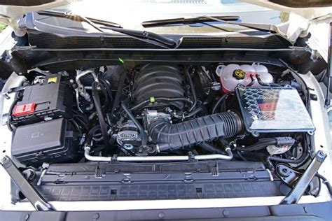 2019-gmc-sierra-at4-engine : Automotive Addicts