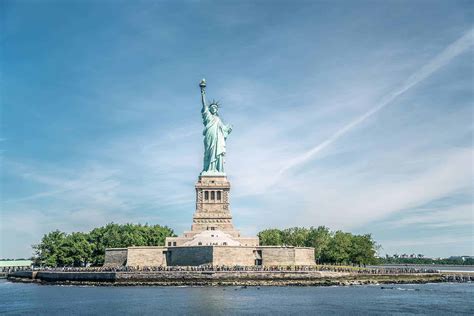 La Statue De La Liberte