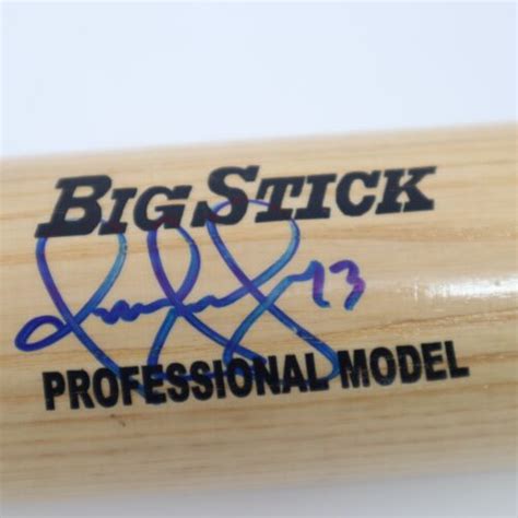 Omar Vizquel Signed Rawlings Big Stick Bat Professional Model Cleveland