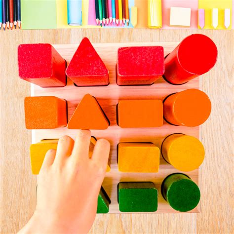 Роздрукувати сортувальні дидактичні ігри для дітей 2-6 років