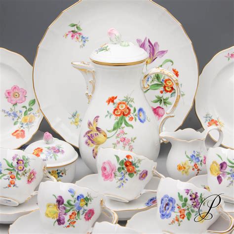 Kaffeeservice Meissen 1.Wahl im Dekor Blume4 schräg | Porzellan & Porcelain