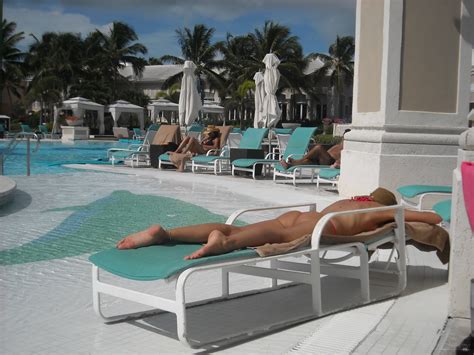 Bikini Model Monica AI Enhanced Bahamas 188 Topaz Sharpen Porn Pic