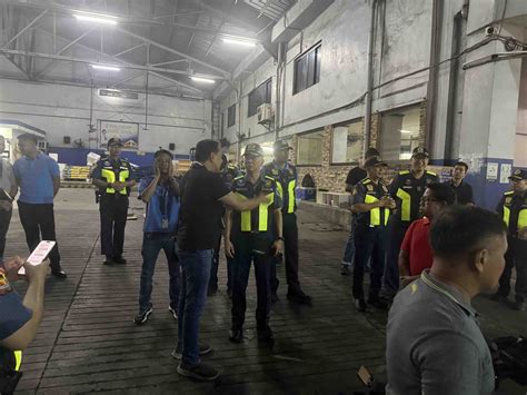 Nartatez makes late night checks of Cubao bus terminals for Undas