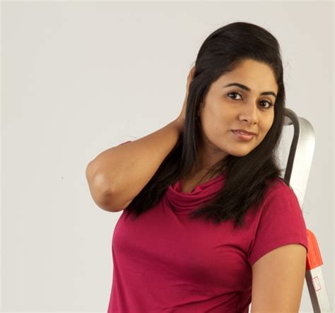 Hot Desi Aunty Actress Girls Images Sex Pics Srm Hostel Girls Hot Boob Scene