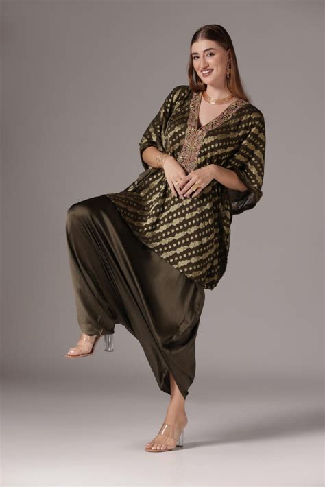 Forest Green Chiffon Jacquard Embroidered Kaftan Set Folklore