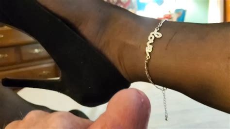 Sissy In Panties And Thigh Highs And Heels Shemale Amateur Porn Feat HO77 XHamster