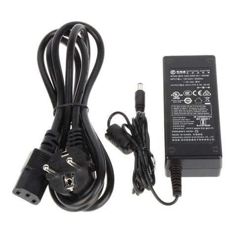 Hikvision DS-3E0105P-E/M(B) купить 4-портовый POE-коммутатор в магазине ...