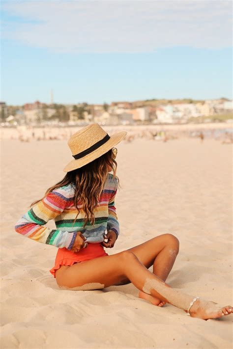 The Best Beach Accessories Round-Up. - Sincerely Jules