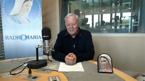 Padre Livio La Missione Di Radio Maria Nel Mondo Youtube