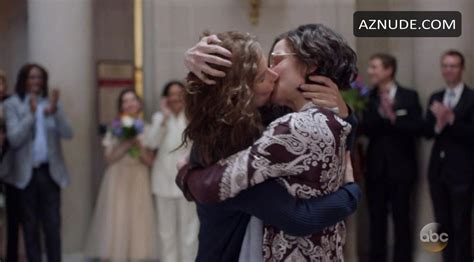 RACHEL GRIFFITHS Nude AZNude