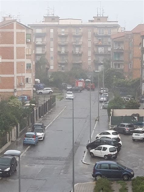 Maltempo Situazione Critica A Reggio Calabria Disagi Enormi Riunione