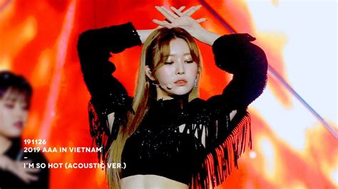 K I M So Hot Acoustic Ver Momoland Jane Fan Cam Aaa In Vietnam Youtube