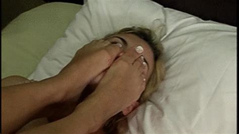 ASS AND FOOT SMOTHER MILLY AND GABY Fetish Place Clips4sale