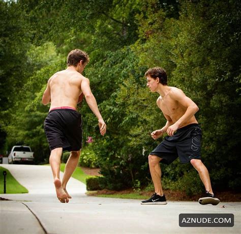Tom Holland Nude And Sexy Photo Collection AZNude Men