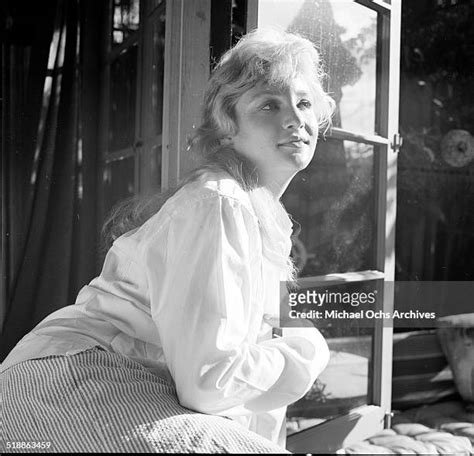 Susan Oliver Photos And Premium High Res Pictures Getty Images