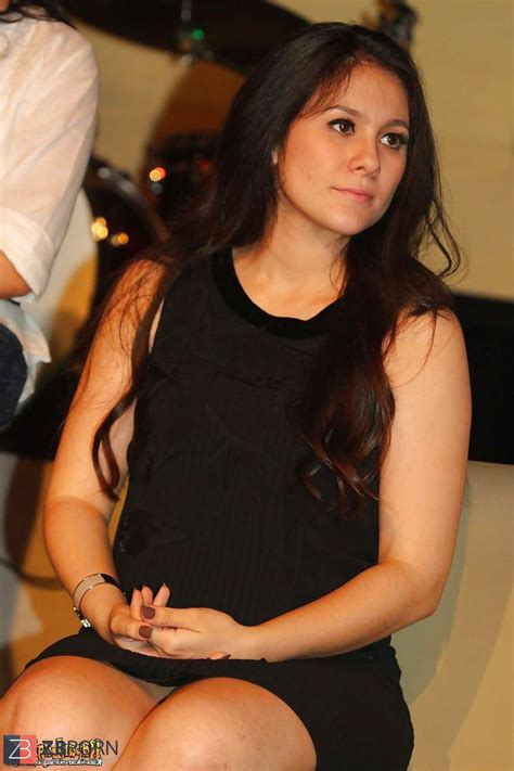 Wulan Guritno Indonesia Artist ZB Porn