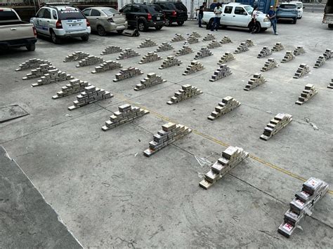 Ecuador Es El Pa S De Tr Nsito Que M S Coca Na Incaut En Am Rica Latina En Infobae