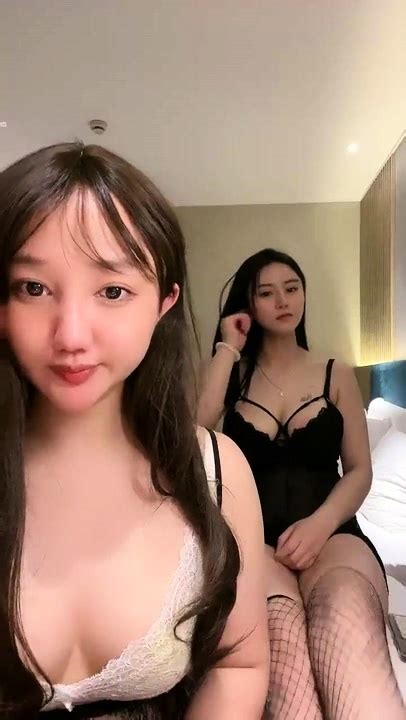 Japanese Babe With Stockings At DrTuber