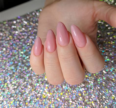 150 Inspiracji Na Paznokcie Nude Wzory 2025