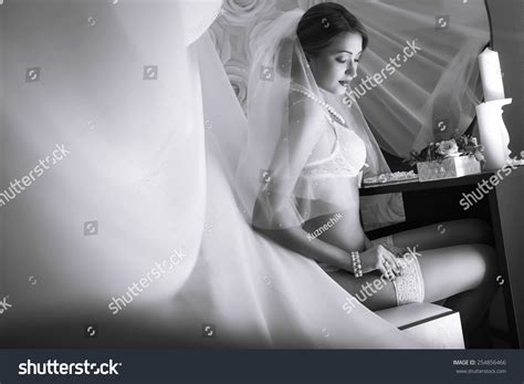 Sexy Bride White Lingerie Stock Photo 254856466 Shutterstock