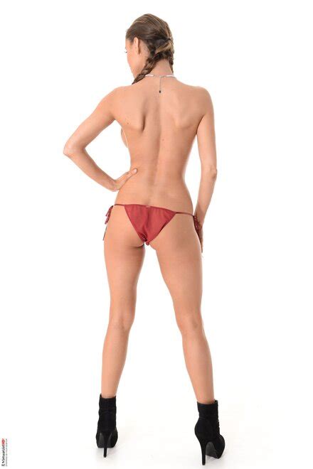 Stripper Angie Line Entertains Us Porn Pic