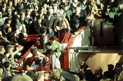 Aston Villa Club Legend Chris Nicholl Embarrassed By Villas Home