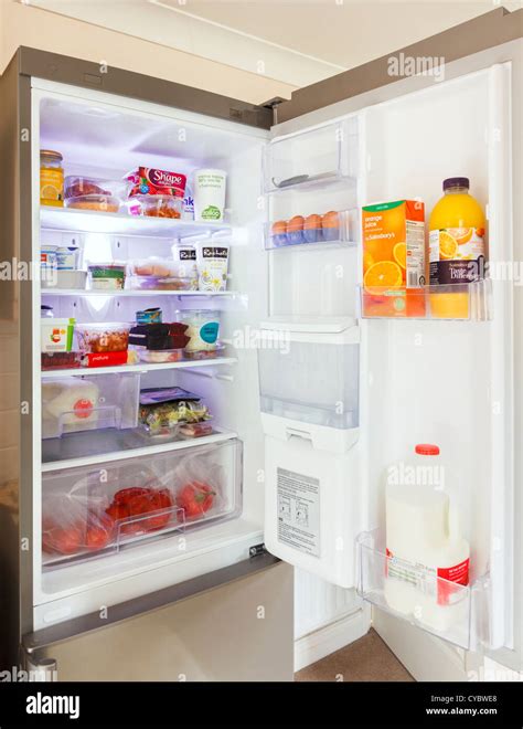 Open Fridge Door High Resolution Stock Photography And Images Alamy